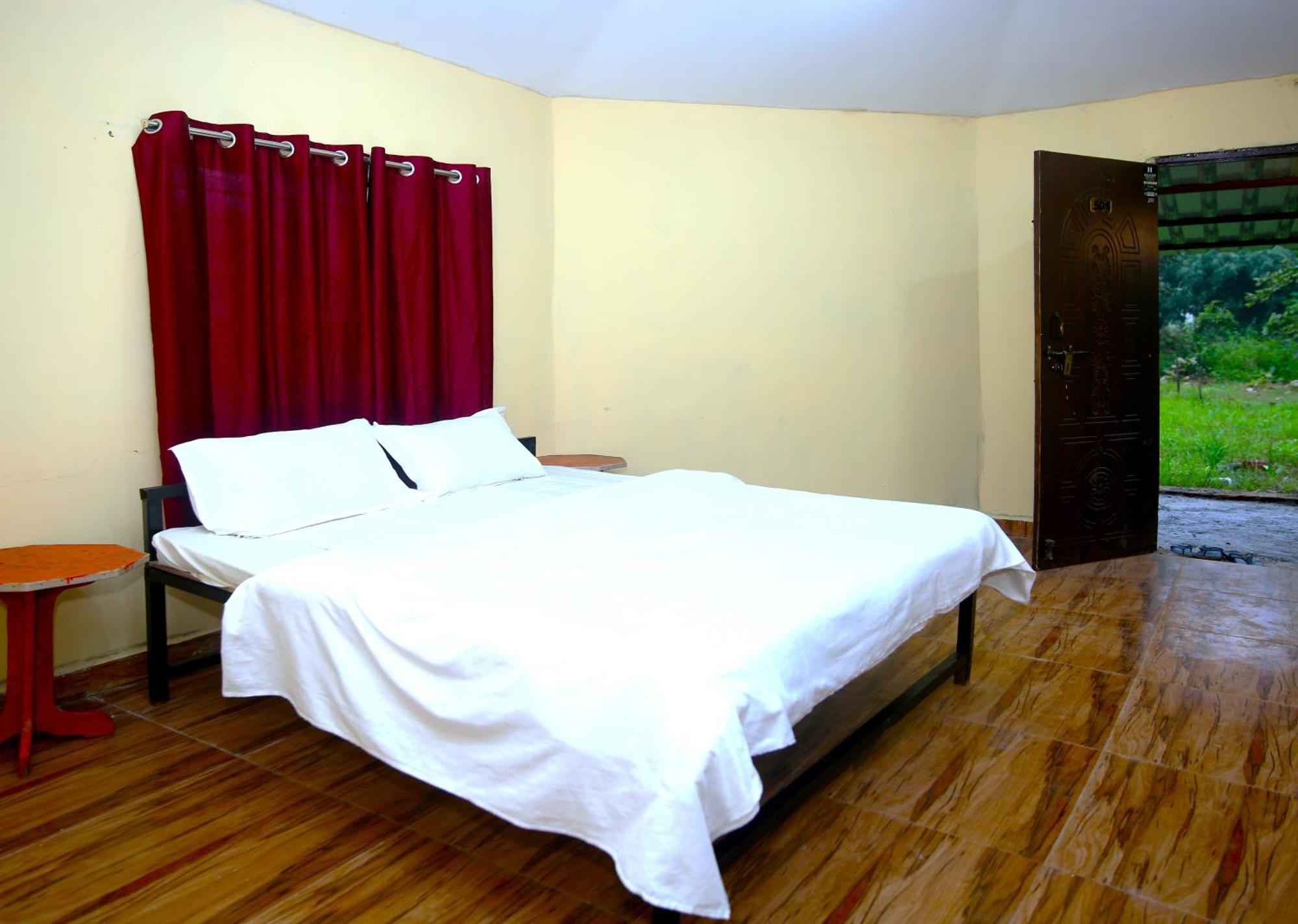 Tribal Wood Resort Dhanwār Eksteriør billede