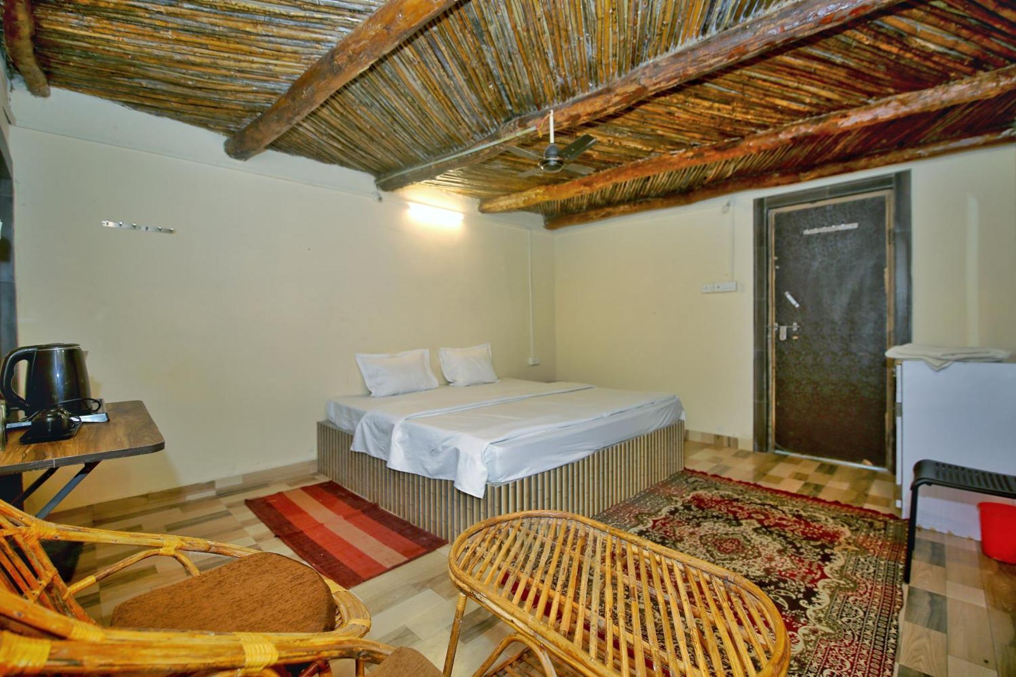 Tribal Wood Resort Dhanwār Eksteriør billede